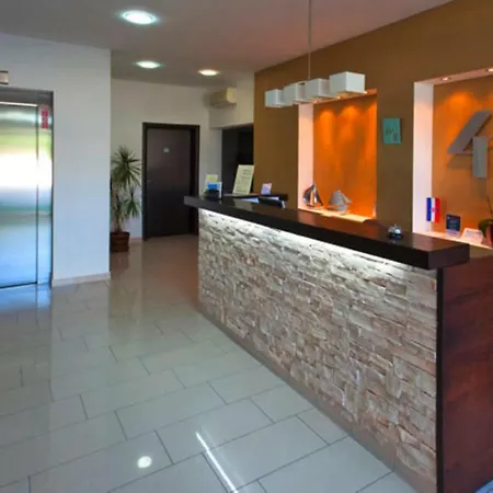 Vila 4m - Cdn021019-cyd